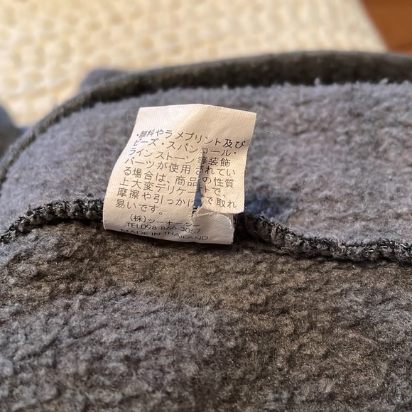 BACK TO BASIC crop top hoodie - Picture 4 of 4